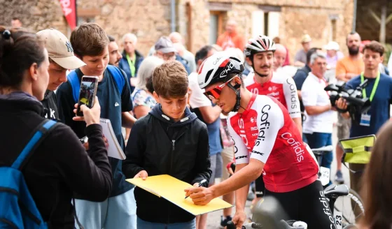 Tour du Limousin 2024 : nos plus belles photos de la première étape en Haute-Vienne et en Creuse